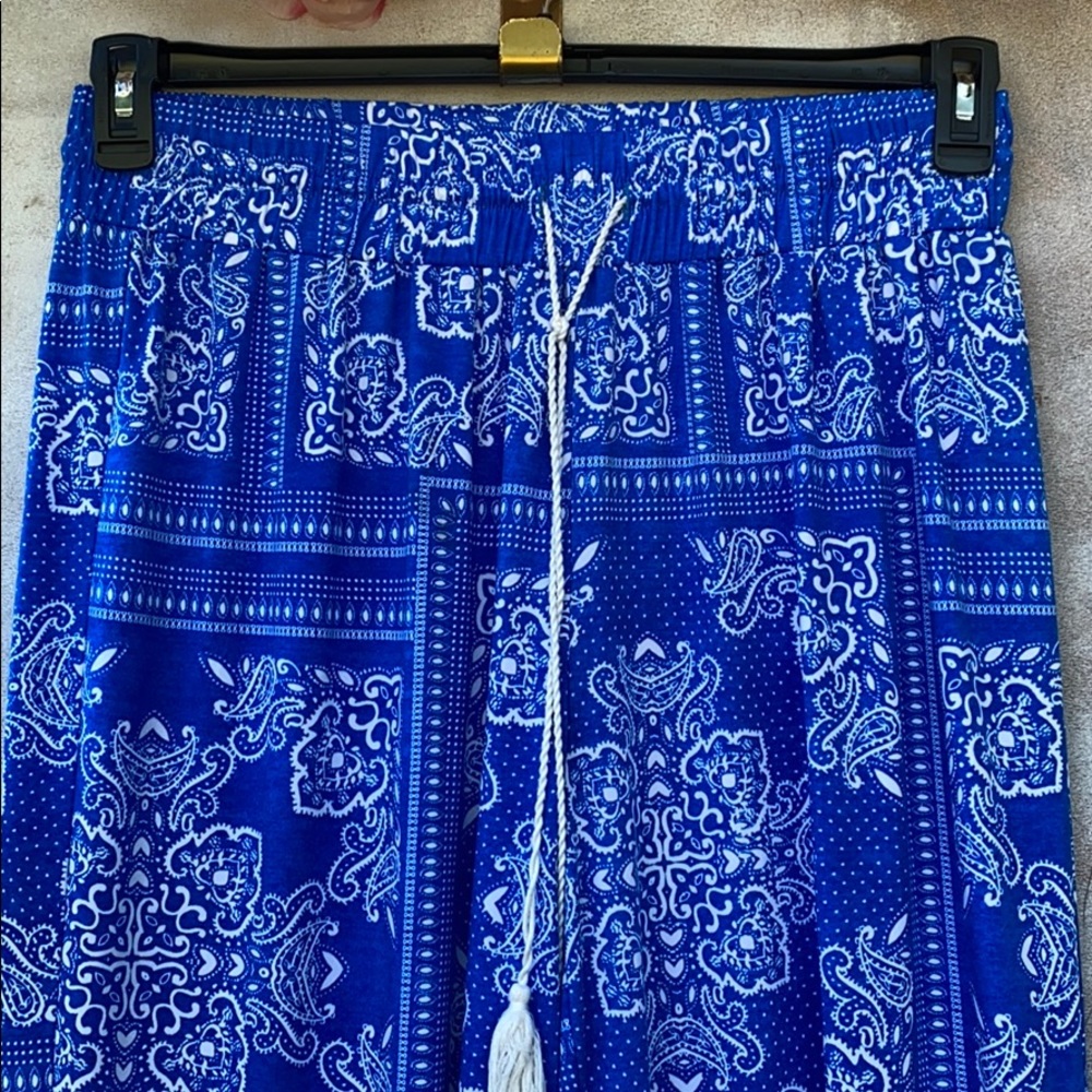 New Direction - Picture 2 of 4